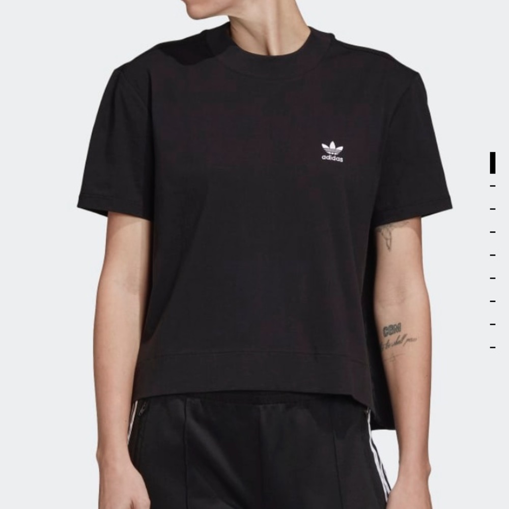 Adidas Originals High Low Black Tee Women’s Size M